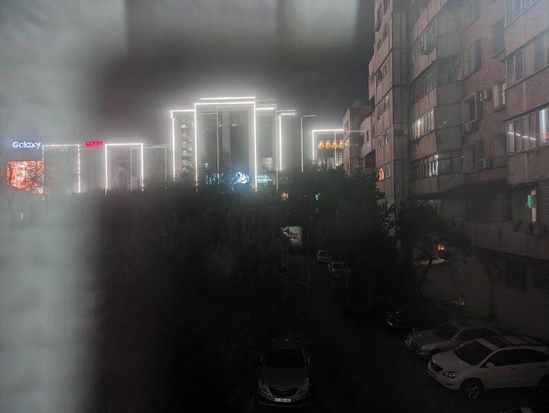 Downtown Hostel Bishkek 個室からの景色