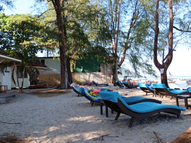 Wapi Resort beachside