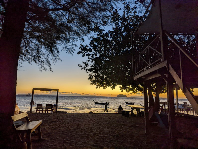 Wapi Resort beachside sunrise