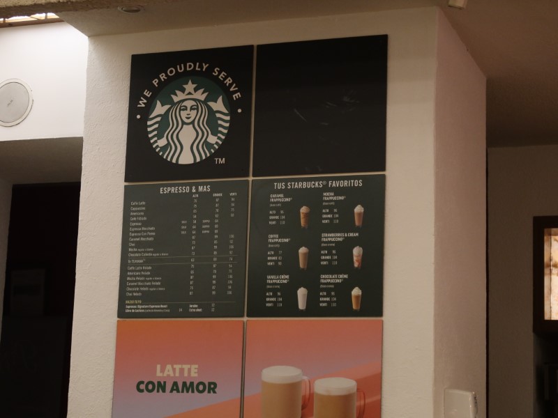 Camino Real Aeropuerto Starbucks Coffee menu